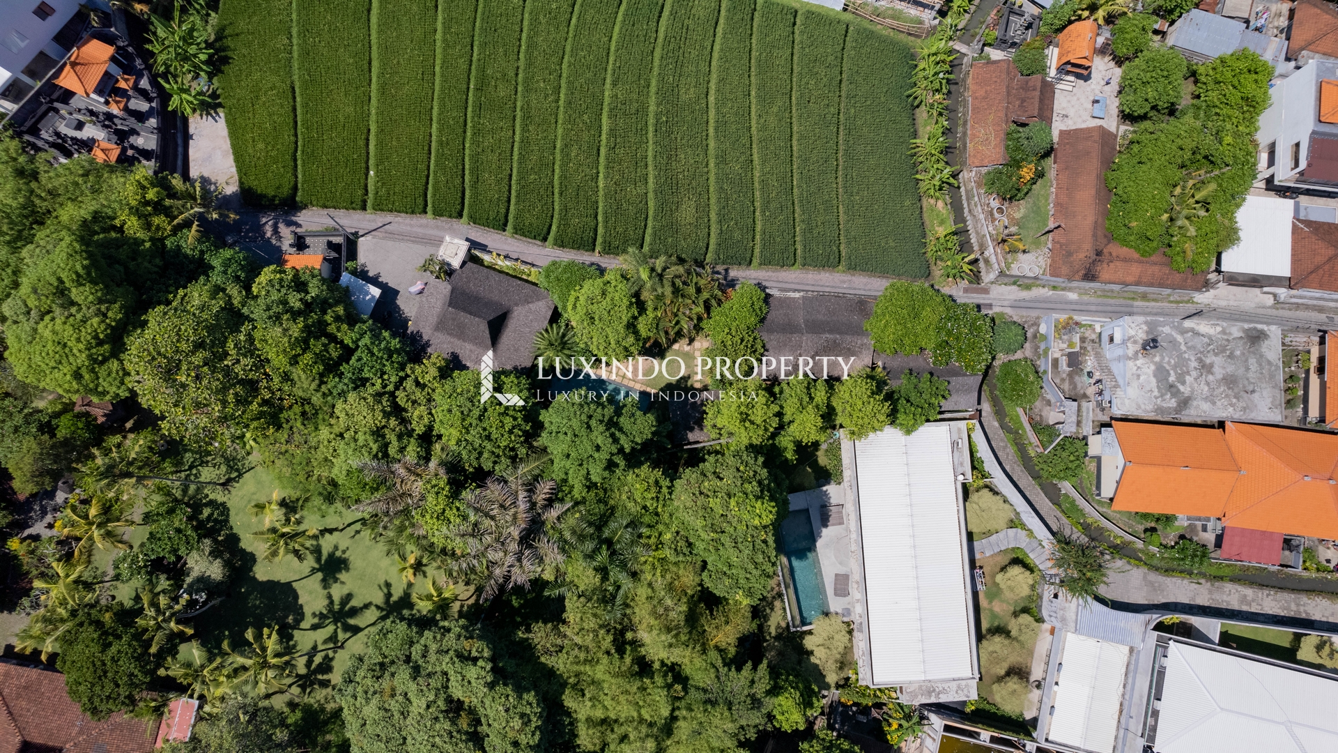 PERERENAN – RIVERFRONT PROPERTY FOR SALE (FHV404)